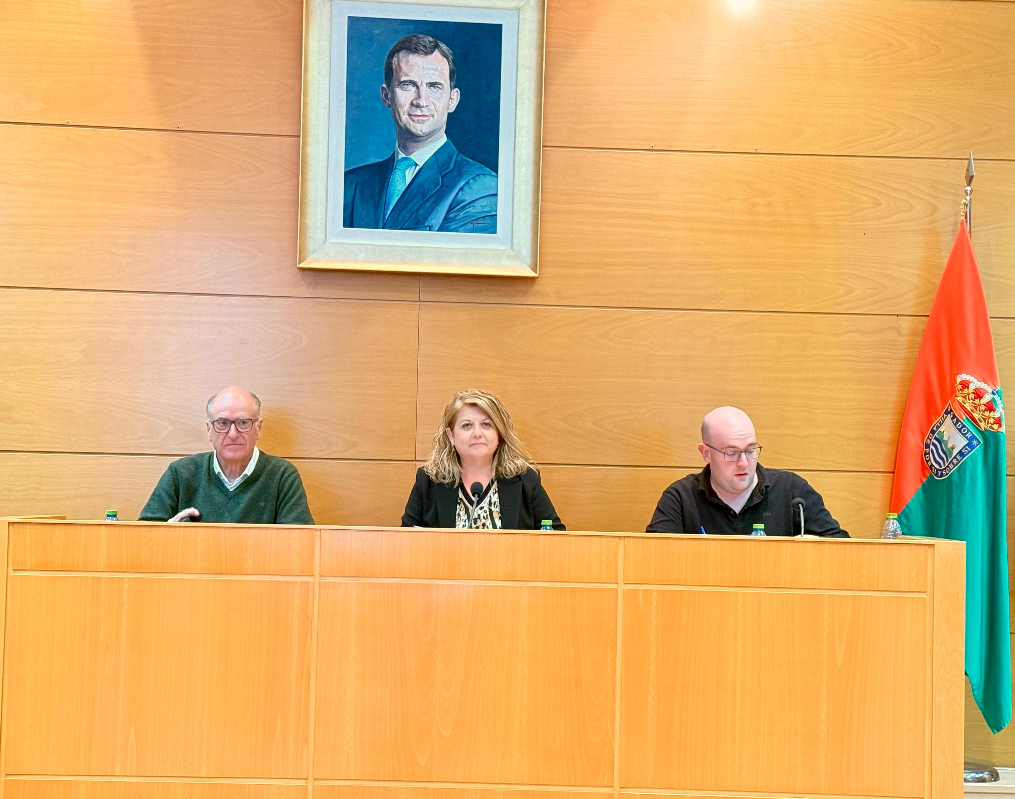 El Ayuntamiento de Gádor solicita mejoras urgentes en seguridad y transporte